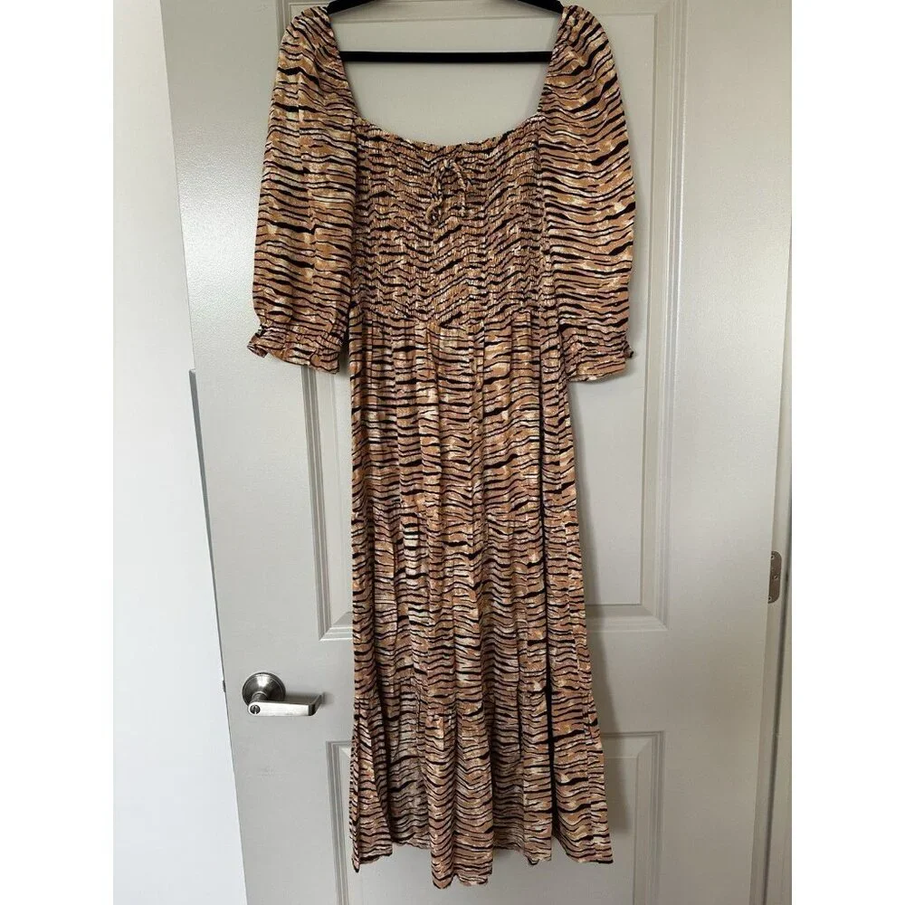 Faithfull the Brand Wyldie Midi Dress Tiger Striped Size 4 or Small Midi Smocked - Picture 3 of 11